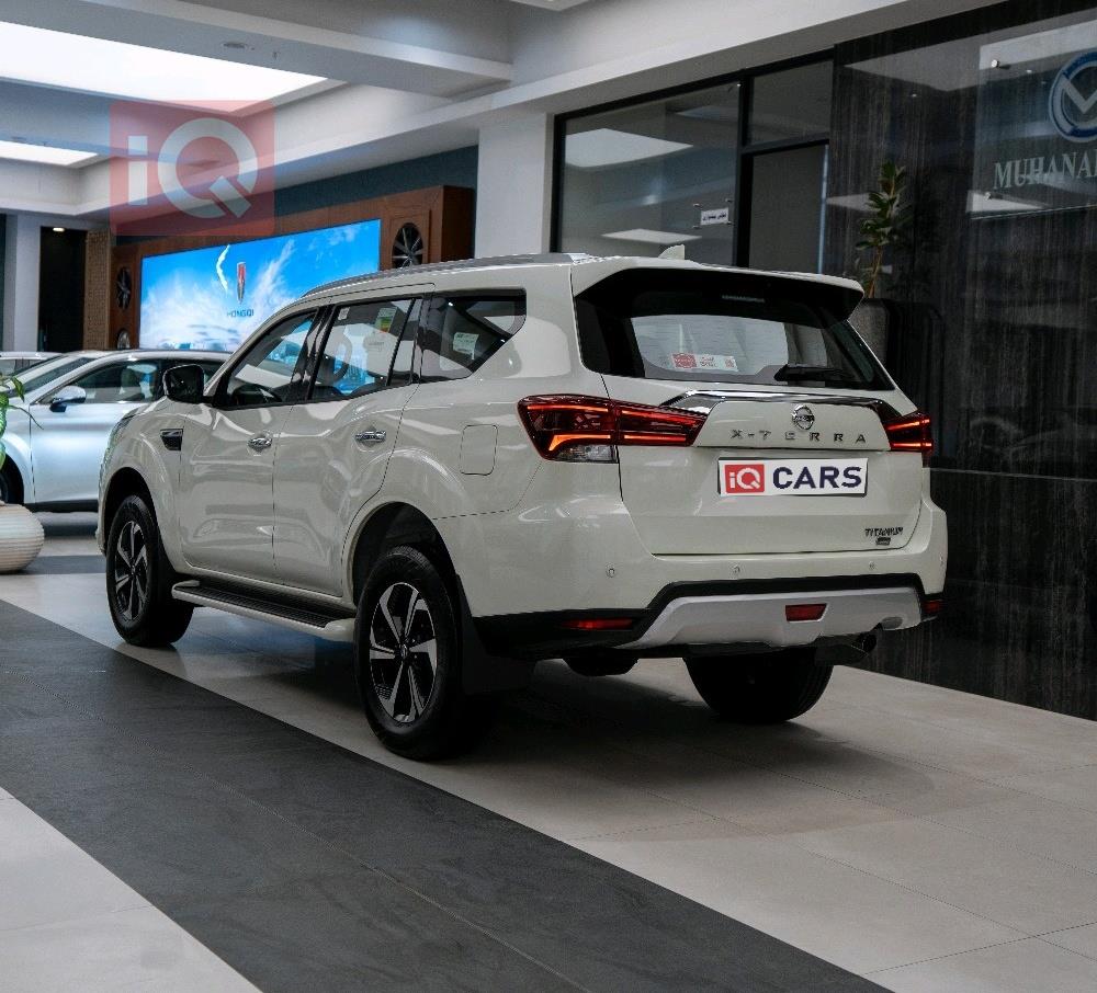 نيسان إكستيرا